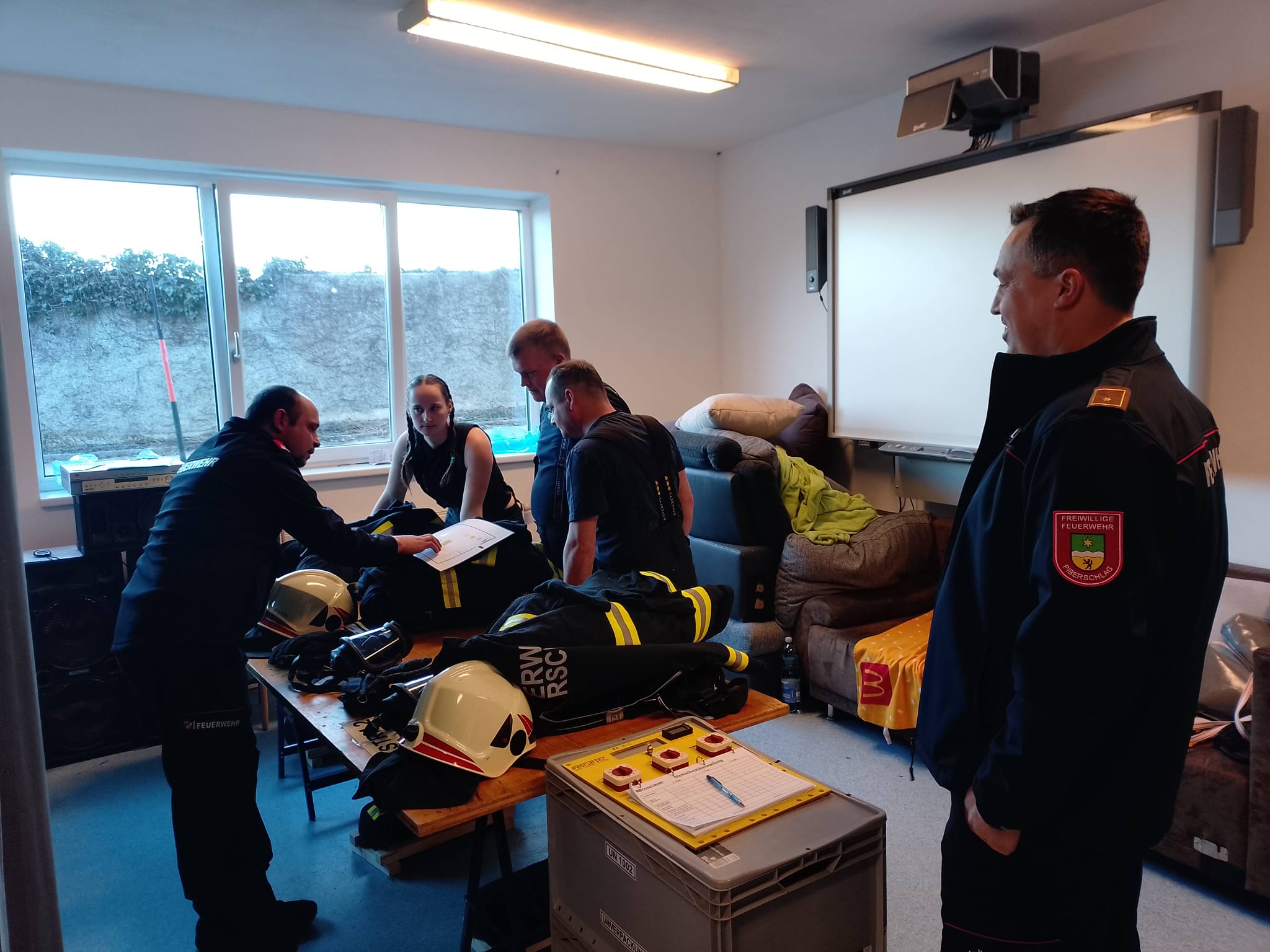 7a5a75d5-2730-43c6-abb3-a2e1a7413f85